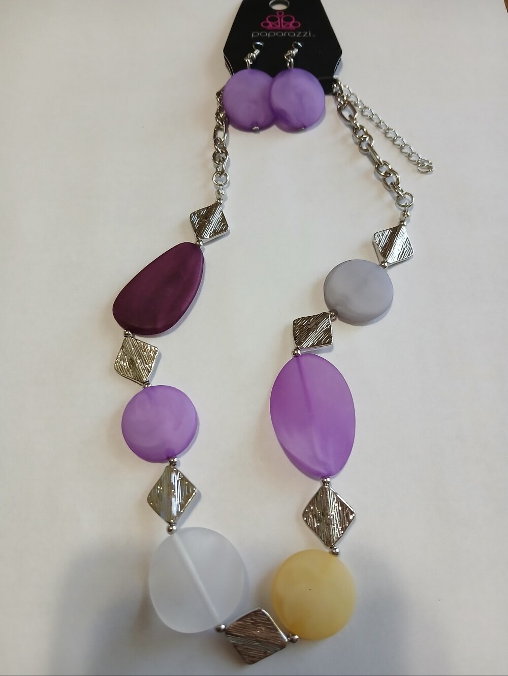 Paparazzi-Lavender and Purple Statement Bead Necklace And Earrings